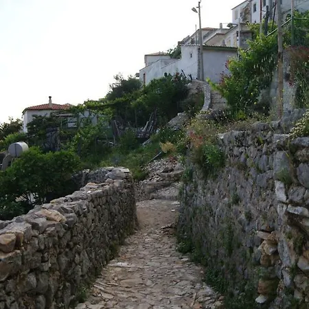 Apartment Milo Vuno
