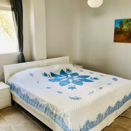 Milo Apartment *